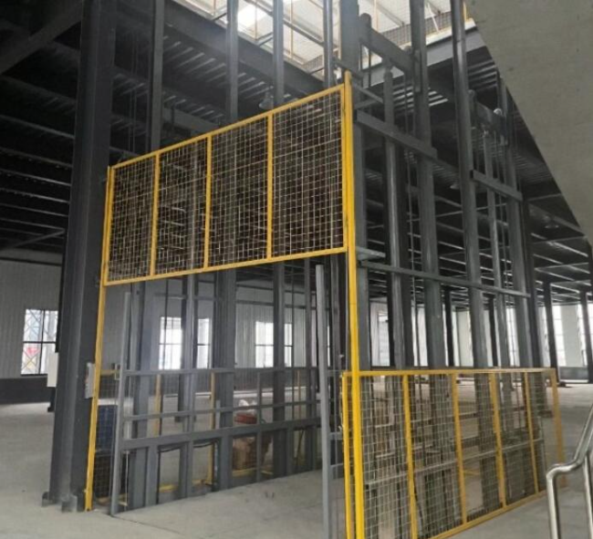 温泉请详细介绍一下货梯安装在室外的维护方法